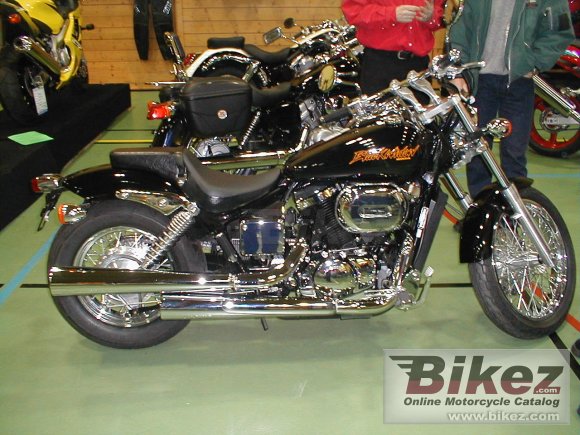 2001 honda vt 750 c3 dc black widow photo